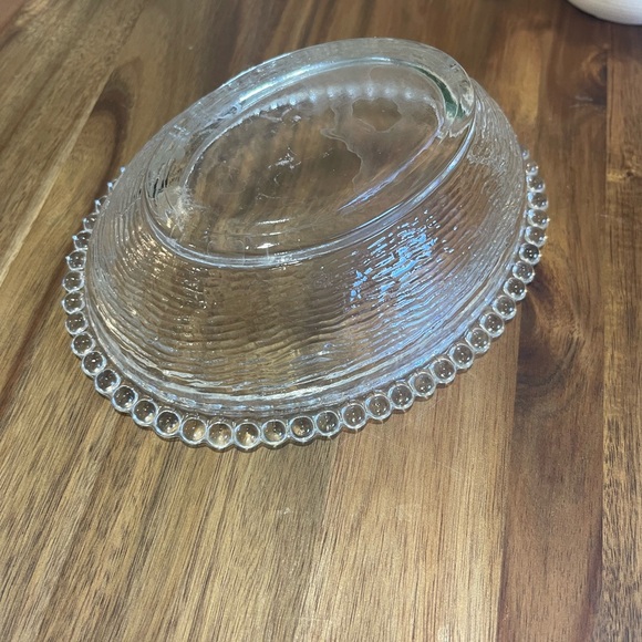 Vintage hen on a nest base replacement hobnail glass - Picture 3 of 3